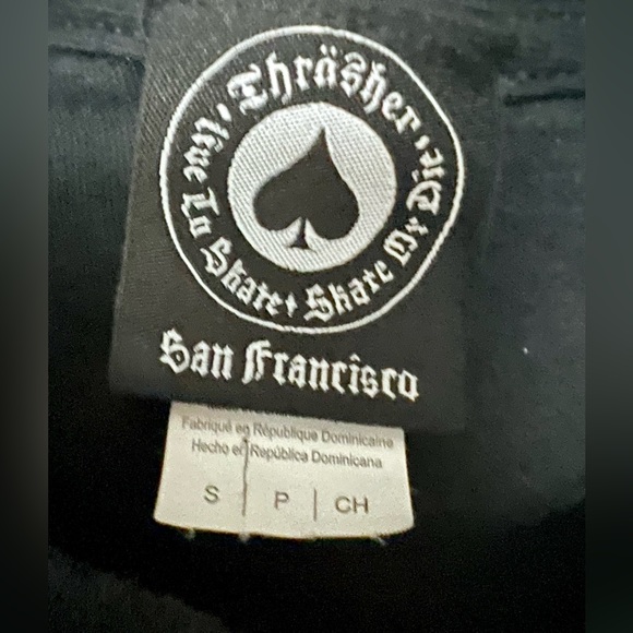 Oh God! Why can’t my boyfriend skate?! Thrasher Tee - Picture 3 of 3